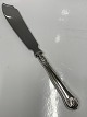 Laggakage knife 
Saxon Silver 
Cutlery
Cohr Silver
Length 28.5 
cm.
Well 
maintained ...