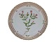 Royal 
Copenhagen 
Flora Danica, 
small side 
plate.
Decoration 
number 20/3552.
The factory 
...