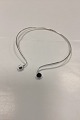 Alton Open Neckring in Sterling Silver with black stones
