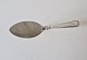 Olympia cake spatula in silver and steel. Stamped the three towers 1948. Length 18.5 cm.