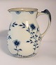 Bing & 
Gröndahl. 
Butterfly with 
gold. Milk jug. 
Height 14.5 cm. 
(1 quality)