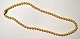 Pearl necklace with gold clasp, 20th century. L. 44 cm.