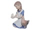 Royal Copenhagen figurine
Girl with chicken and hen