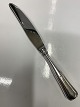 Double fluted Silver, Dinner knife with/ saw blade
Length 22.1 cm.