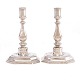 Pair of Baroque 
silver 
candlesticks ny 
Müller, Berlin, 
circa 1750
H: 18cm