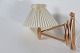 Le Klint
Erik Hansen
Walllamp 324 of beech