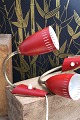 A pair of old retro wall lamps in red painted metal and brass from the 50s. Lampshade L: 14cm. ...