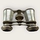 Theater binoculars with mother of pearl, good condition, 9.5 x 5.5 x 3.5cm.