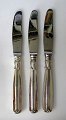 Lotus silver cutlery, Horsens Silverware Factory, c. 1940. Knives. L.: 22 cm. With Raadvad ...