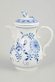 Meissen, Blue Onion, small coffee pot with lid.