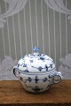 Royal Copenhagen Blue Fluted Plain sugar bowl with lid and handle.H: 11cm. Decoration number: ...