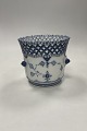 Antique Royal Copenhagen Blue Fluted Full Lace Wine cooler / Vase No 1047Measures 16,2cm høj ...