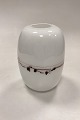 Holmegaard Melody Vase white with burgundy pattern