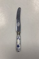 Royal Copenhagen Blue Fluted Plain Lunch KnifeMeasures 21 cm / 8.27 inch