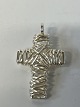 Cross Pendant in Sterling SilverLength 3.3 cm.