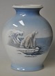 Royal Copenhagen vase with polar bear, 4351, 20th ...