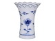ButterflySmall vase with pierced border