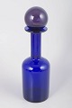 Otto Brauer for Holmegaard, bottle.Elegant bottle in hand-blown cobalt blue glass with a ...