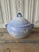 B&G Seagull set without gold rim large tureen No. 3, Factory ssecondHeight 24 cm. Diameter ...