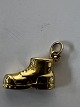 Boot, shoe Pendant/Charms in 14 carat gold.Height: 2.0 cm.