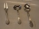 Large vegetable spoon 24 cmMeat fork 22 cmGravy spoon 19.5 cmServing parts silver (830S) ...