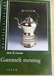 Text available in Danish language Item number: bø-Gammelt messing
