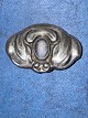 Art Nouveau brooch, c. 1920: Danish-made 830 silver brooch with moonstone. Dimensions: 3.2 x 4.8 cm.