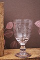Old French souvenir wine glass with engraved writing and decorations "Souvenir De La Feté" H: ...
