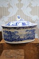 Antique oval, Swedish 19th century Rörstrand tureen in ...