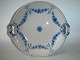 Bing & 
Grøndahl, Large 
Cake Platter 
with Handles
Decoration 
number 101 or 
304
Factory ...