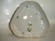 Bing & Grondahl 
Erantis, 
Triangular dish
Decoration 
number 40.
Size 23,5 x 
23,5 ...