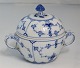 Royal 
Copenhagen Blue 
Fluted Plain 
244-1 Sugar 
bowl 7 x 11 cm 
. In nice and 
mint condition