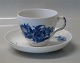 4 cups with 
saucer 
8194-8261
Royal 
Copenhagen Blue 
FLower braided 
8041-10 Cup  7 
x 8.5 cm (Dia) 
...