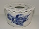 Royal 
Copenhagen Blue 
Flower, Heater 
for a teapot.
Decoration 
number 10/9787.
Factory ...