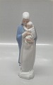 Royal 
Copenhagen over 
glaze 3658 RC 
Madonna Hans 
Henrik Hansen 
1939 23 cm In 
mint and nice 
...