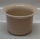 Bing & Grondahl 
Nissen 
Kronjyden 
Stoneware 
tableware. 670 
Flower pot 
(large) 18 cm 
In nice and ...