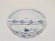 Royal 
Copenhagen Blue 
Fluted Plain, 
tray for cigars 
and pipes.
The factory 
mark tells, 
that ...