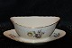 Royal 
Copenhagen 
Frisenborg 
Sauce boat 
Dek.nr. 910 / 
1651 
Size; 22 x 9 
cm. 
Factory ...