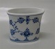 1 pcs in stock
Royal 
Copenhagen Blue 
Fluted Plain 
2183-1 
Toothpick cup 6 
x 7 cm. In nice 
and ...