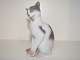Bing & Grøndahl 
Figurine, White 
cat with spots 
licking itself.
The factory 
mark tells, 
that ...