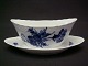 Royal 
Copenhagen - 
Blue Flower 
Curved
Sauce boat no. 
1651
Length 23,5 cm
Nice condition