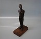 Sterett-
Gittings Kelsey 
Bronze Ballet 
girl 24 cm on 
wooden stand 
no. 109 of 500 
Royal 
Copenhagen ...