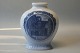 Royal 
Copenhagen 
"Rundskue" Vase 
from 1921, 
Motif, Admiral 
Gjedde farm 
1. sorting, 
...