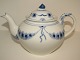 Bing & Grondahl 
Empire, small 
tea pot.
The factory 
mark tells, 
that this was 
produced 
between ...