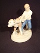 Figure boy with 
calf height 
15.5 cm