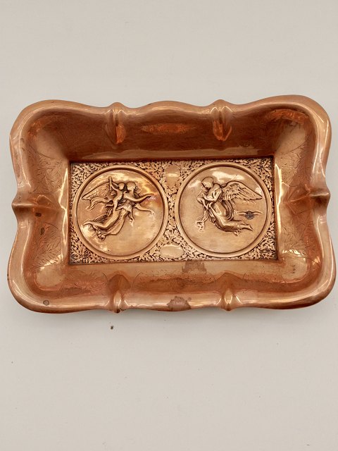 Copper dish