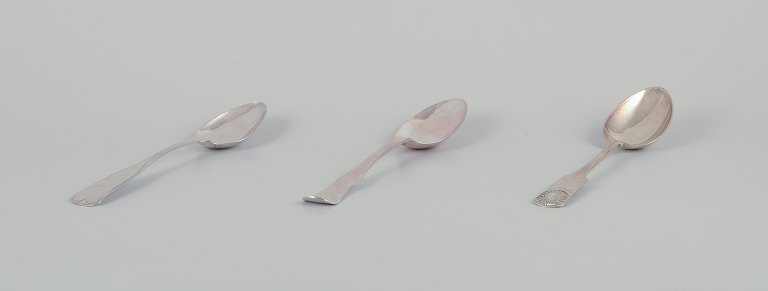 Cohr and others. Three large soup spoons in silver.