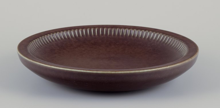 Carl Harry Stålhane for Rörstrand, Sweden.
Large ceramic bowl.