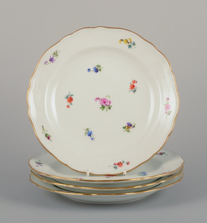 Meissen, Germany.
Four porcelain plates.