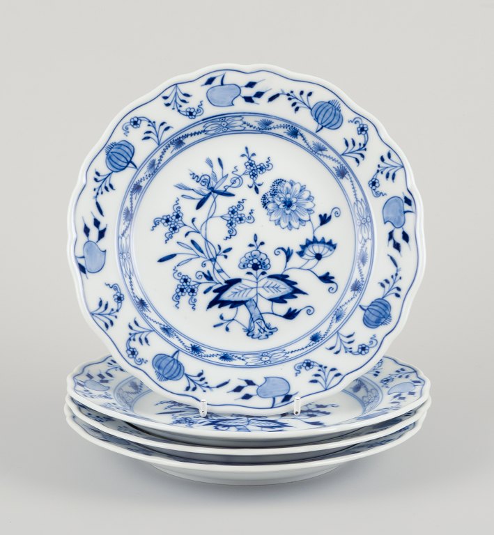 Meissen, Germany. Blue Onion pattern. Four plates.